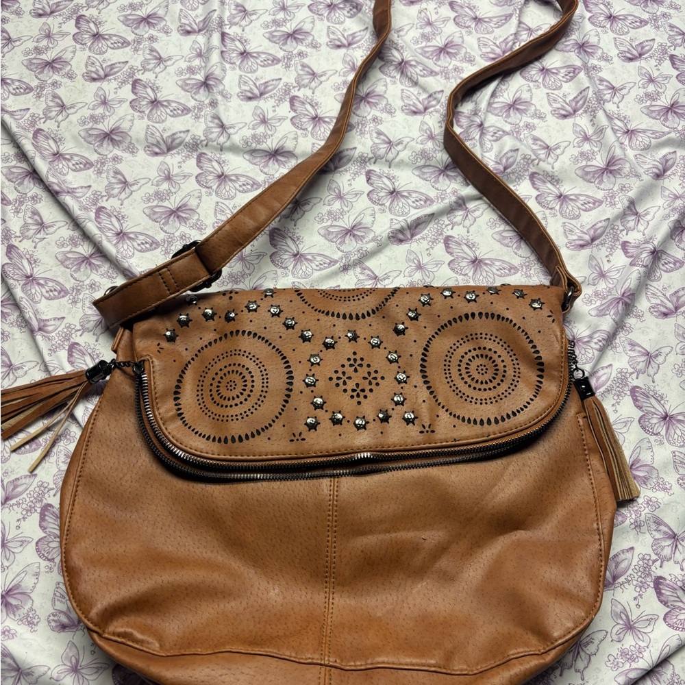 🌀Elegant Tan Studded Crossbody Bag